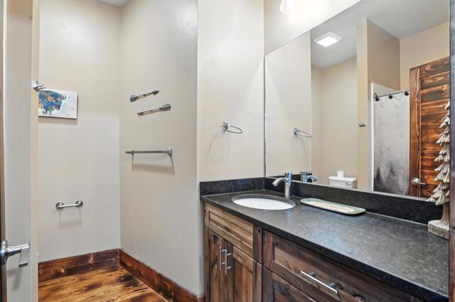 21302 WASP RD, Lead, SD 57754