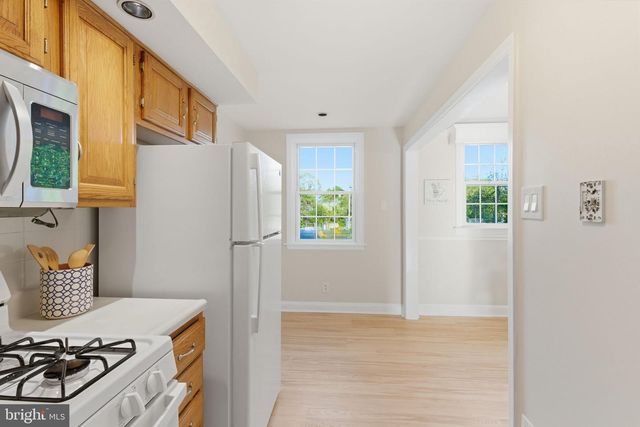 119-N N BISHOP AVE, Clifton Heights, PA 19018
