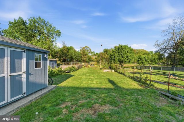 119-N N BISHOP AVE, Clifton Heights, PA 19018