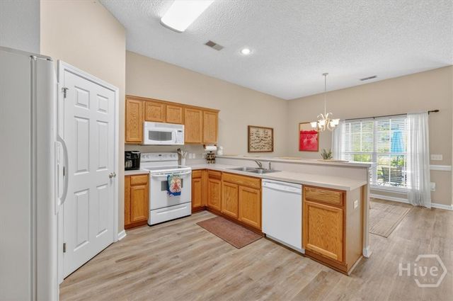 44 Travertine Circle, Savannah, GA 31419