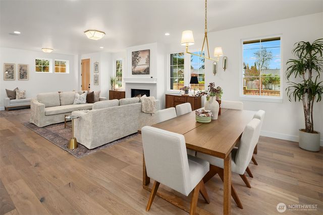 11416 NE 90th Street, Kirkland, WA 98033