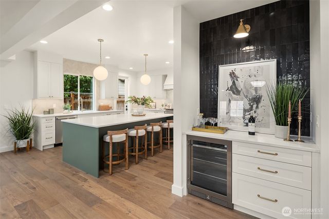 11416 NE 90th Street, Kirkland, WA 98033