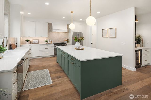 11416 NE 90th Street, Kirkland, WA 98033