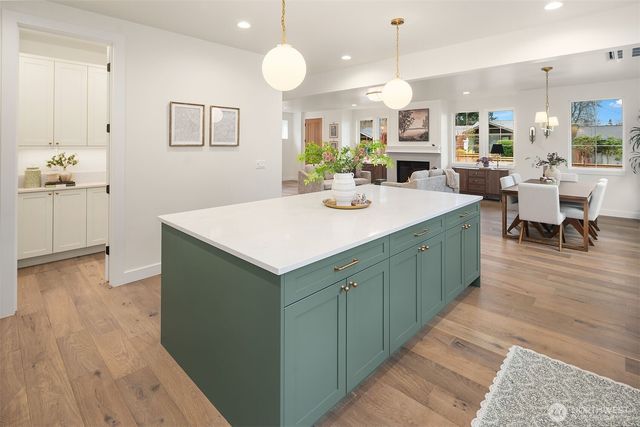 11416 NE 90th Street, Kirkland, WA 98033