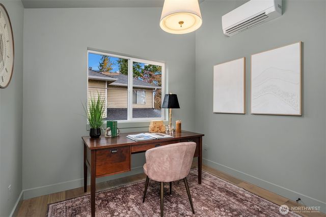 11416 NE 90th Street, Kirkland, WA 98033