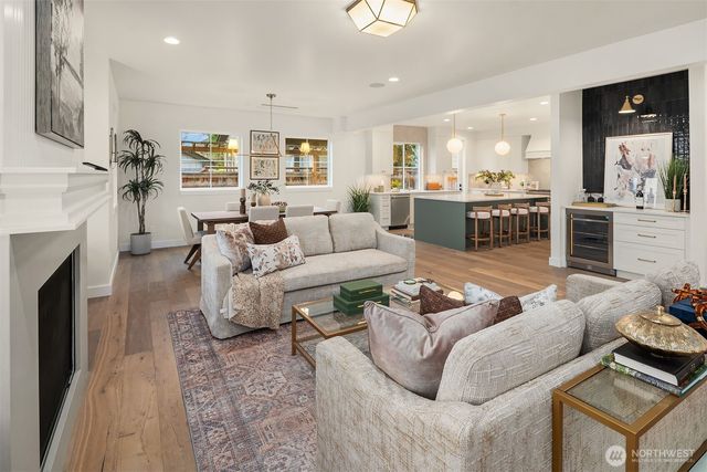 11416 NE 90th Street, Kirkland, WA 98033