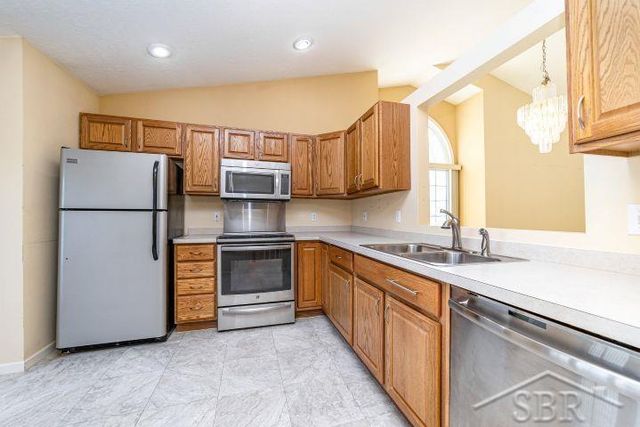 4171 Spurwood Drive, Saginaw, MI 48603