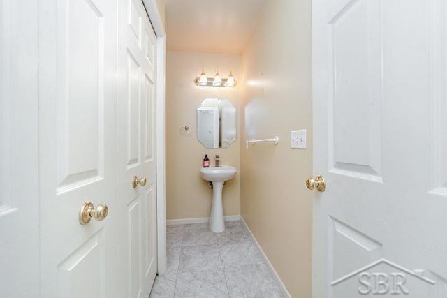 4171 Spurwood Drive, Saginaw, MI 48603