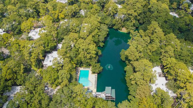 115 Litchfield Lane, Houston, TX 77024