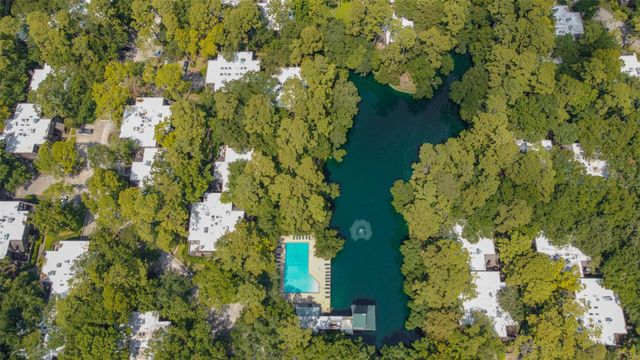 115 Litchfield Lane, Houston, TX 77024