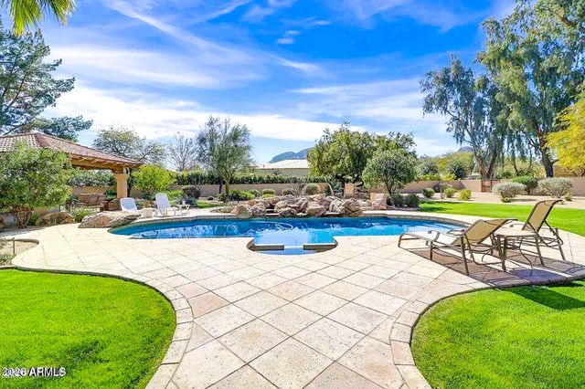 5803 E Via Del Cielo --, Paradise Valley, AZ 85253