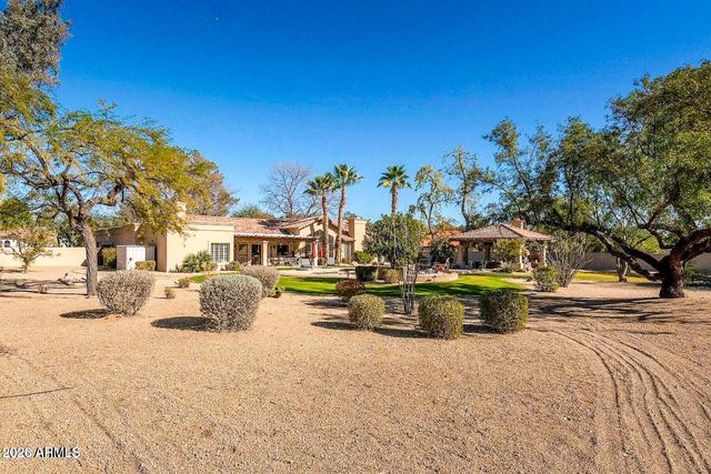 5803 E Via Del Cielo --, Paradise Valley, AZ 85253