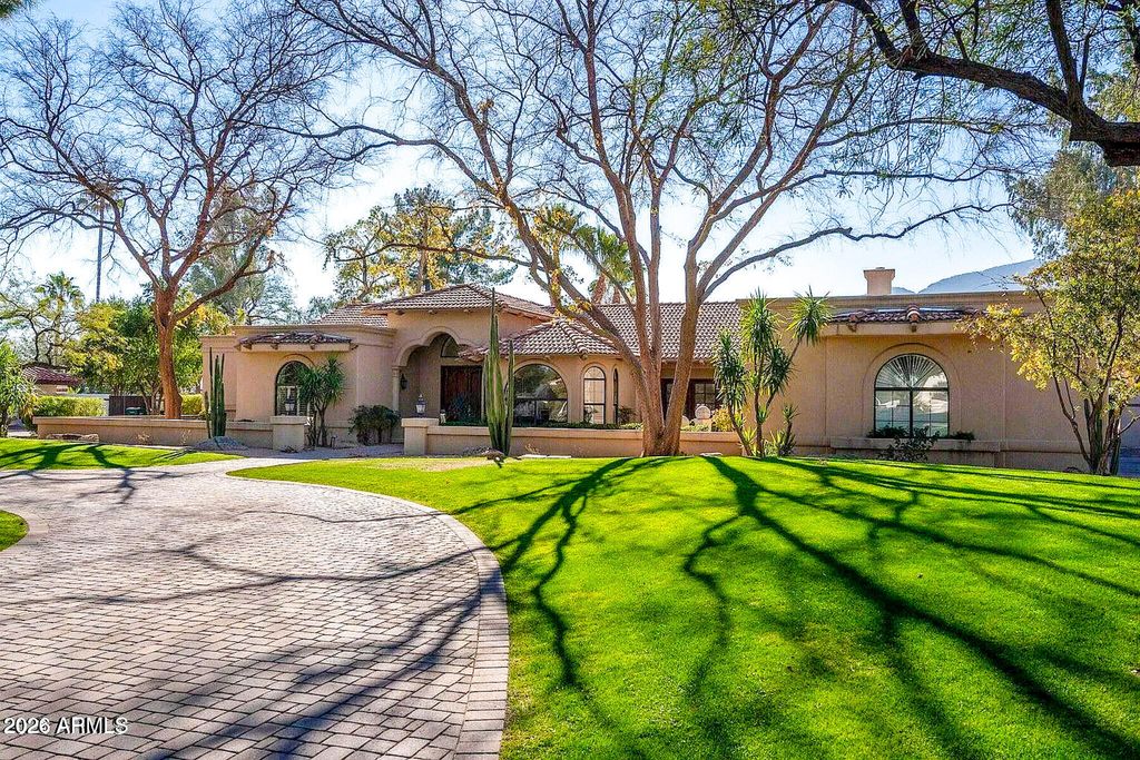 5803 E Via Del Cielo --, Paradise Valley, AZ 85253