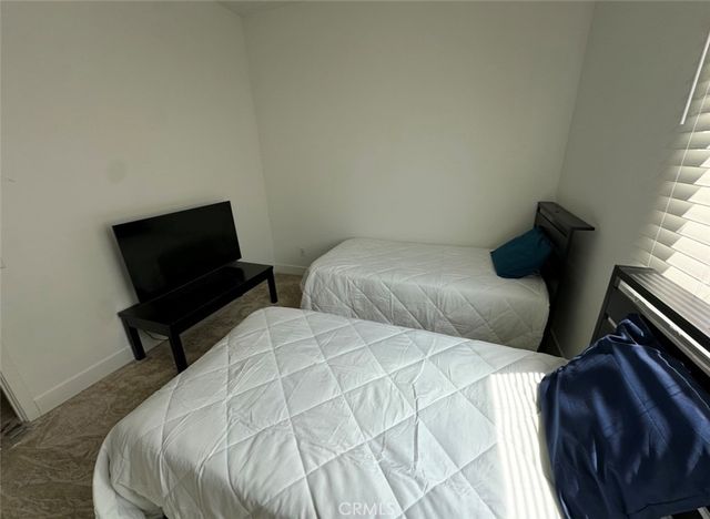 27148 Skyland, Valencia, CA 91381