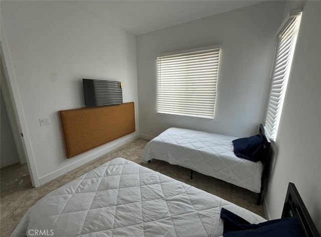 27148 Skyland, Valencia, CA 91381