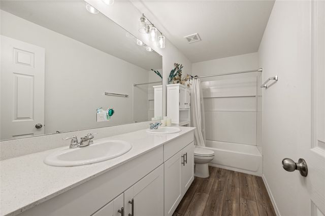 1008 Valerian Drive, Haslet, TX 76052