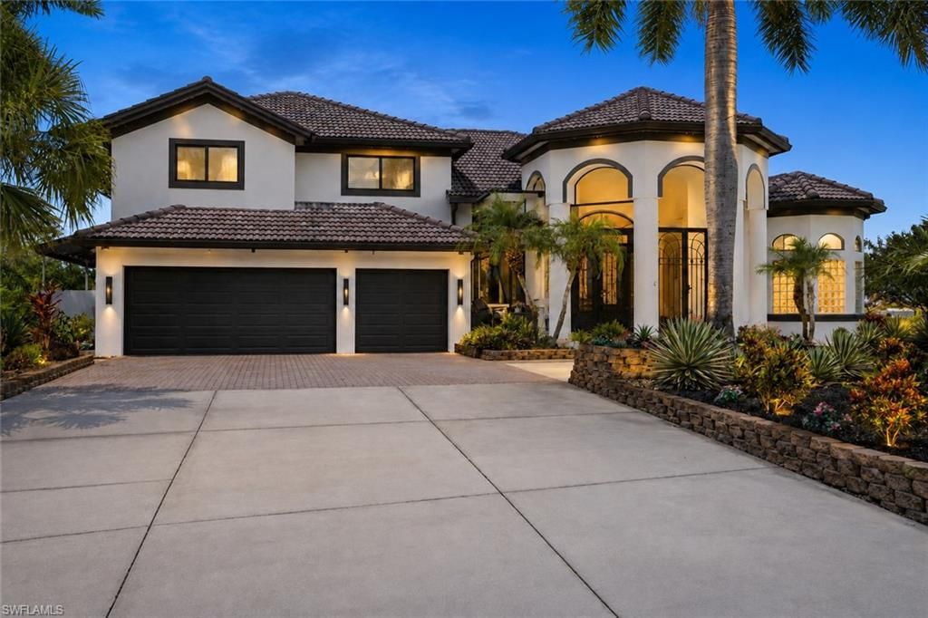 3885 52nd AVE NE, NAPLES, FL 34120 — photo 2