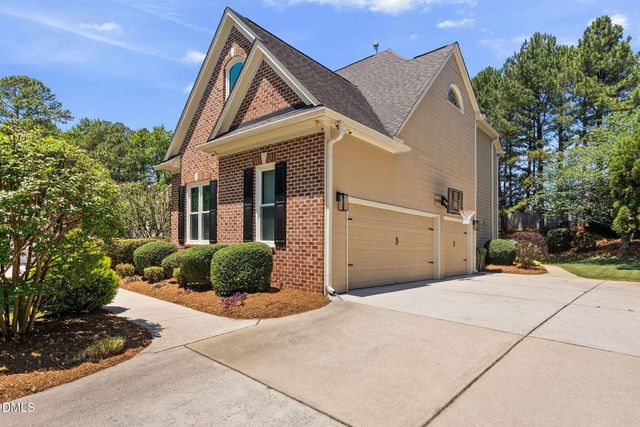 304 Southmoor Oaks Court, Cary, NC 27518