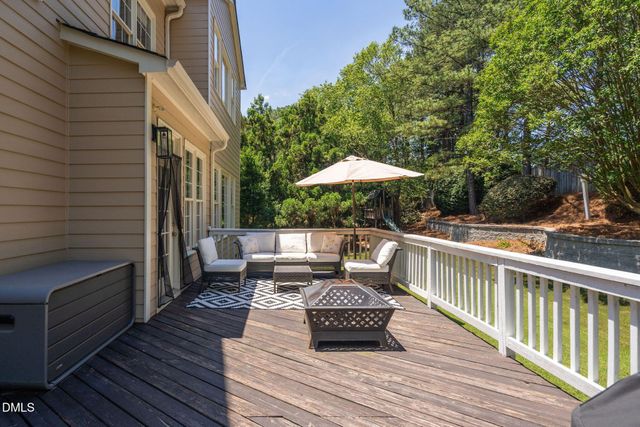 304 Southmoor Oaks Court, Cary, NC 27518