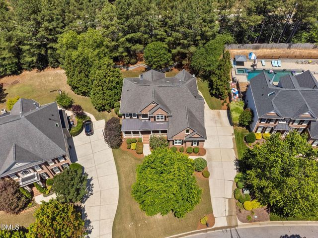 304 Southmoor Oaks Court, Cary, NC 27518