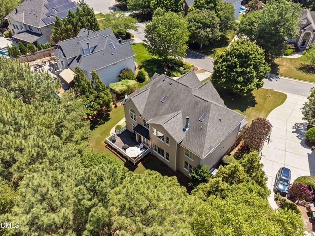 304 Southmoor Oaks Court, Cary, NC 27518