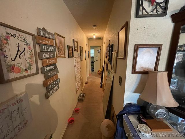 160 S 36th Avenue W, Tulsa, OK 74127