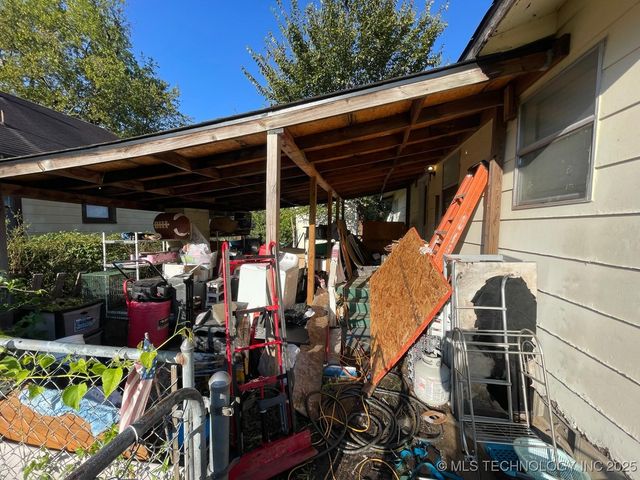 160 S 36th Avenue W, Tulsa, OK 74127