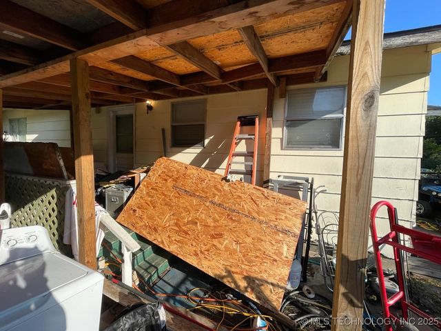 160 S 36th Avenue W, Tulsa, OK 74127