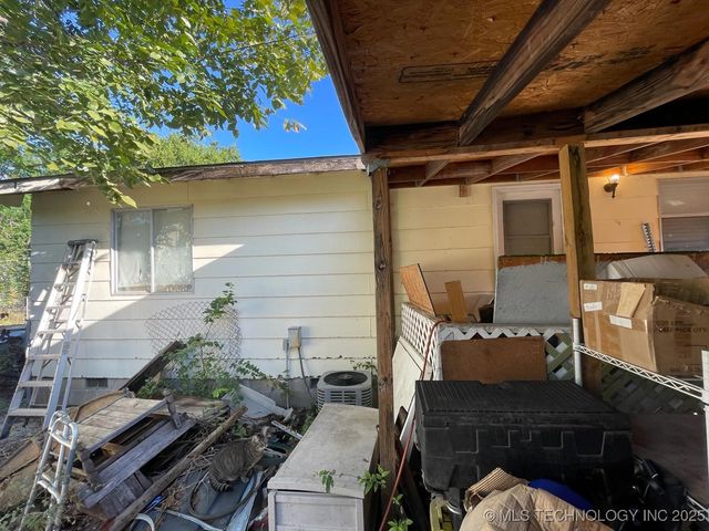 160 S 36th Avenue W, Tulsa, OK 74127