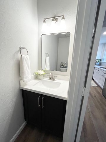 5122 Creek Shadows Drive, Kingwood, TX 77339