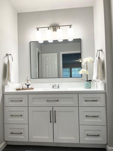 5122 Creek Shadows Drive, Kingwood, TX 77339