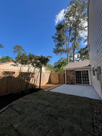 5122 Creek Shadows Drive, Kingwood, TX 77339