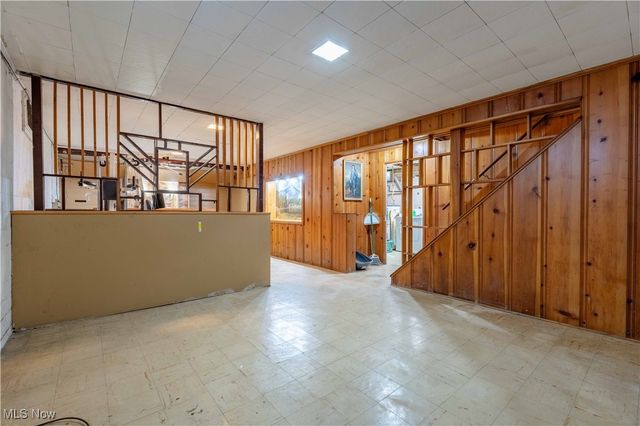 3831 11th Street SW, Canton, OH 44710