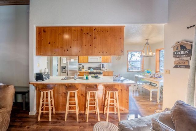 22324 Twain Harte Dr, Twain Harte, CA 95383