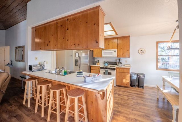 22324 Twain Harte Dr, Twain Harte, CA 95383