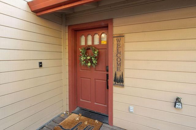 22324 Twain Harte Dr, Twain Harte, CA 95383