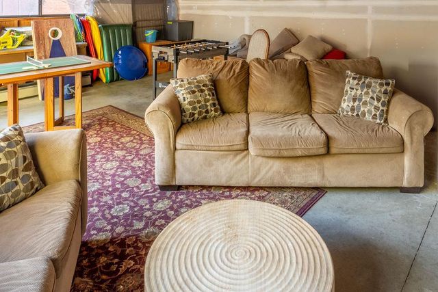 22324 Twain Harte Dr, Twain Harte, CA 95383