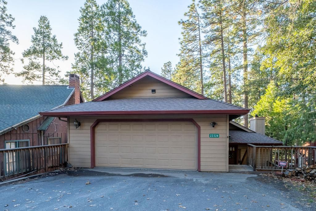 22324 Twain Harte Dr, Twain Harte, CA 95383