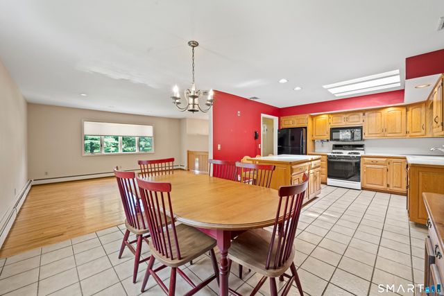95 Pemberton Drive, Trumbull, CT 06611