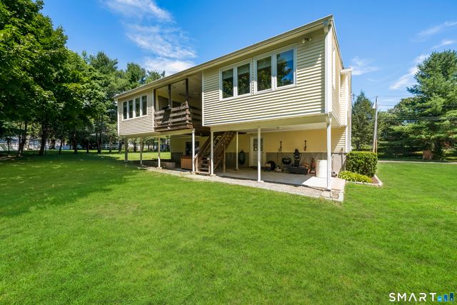 95 Pemberton Drive, Trumbull, CT 06611