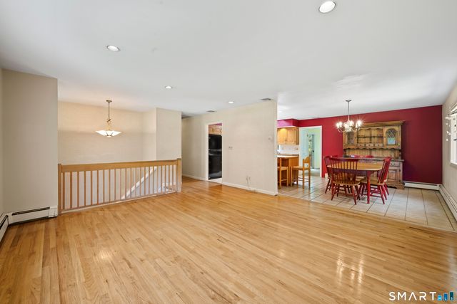 95 Pemberton Drive, Trumbull, CT 06611