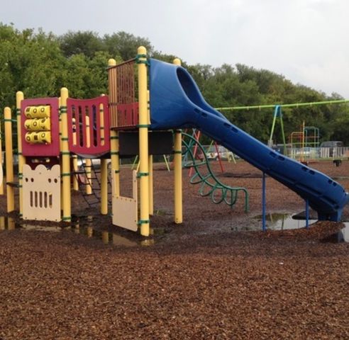 9387 Bay Colony Drive 3W, Des Plaines, IL 60016