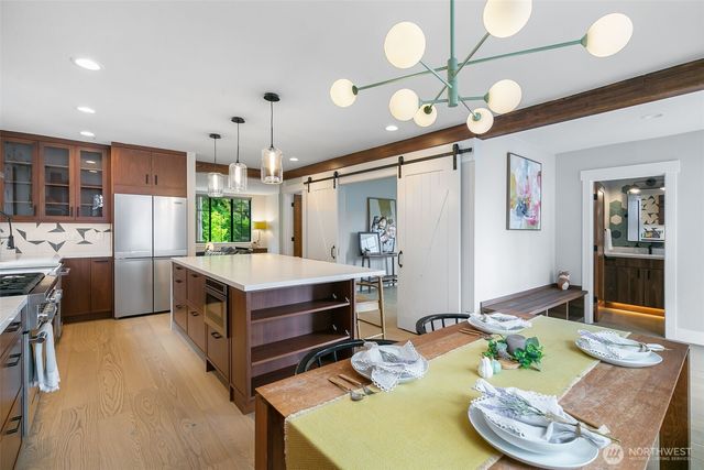 10715 2nd Avenue NW, Seattle, WA 98177