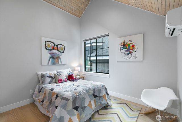 10715 2nd Avenue NW, Seattle, WA 98177