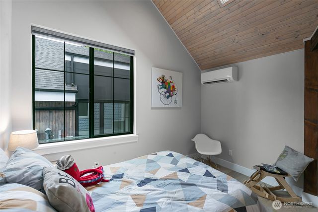 10715 2nd Avenue NW, Seattle, WA 98177