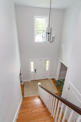 53 Beacon St, Natick, MA 01760