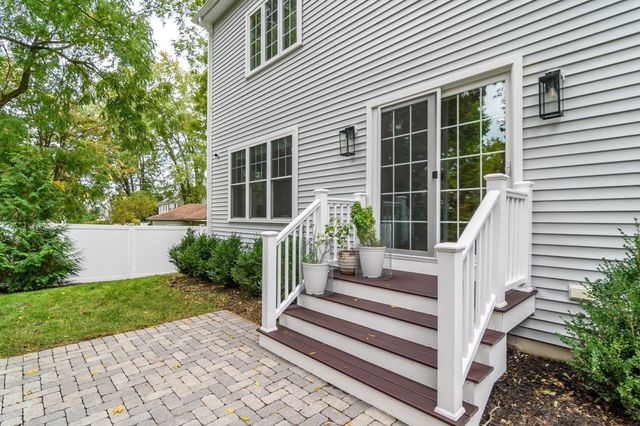 53 Beacon St, Natick, MA 01760
