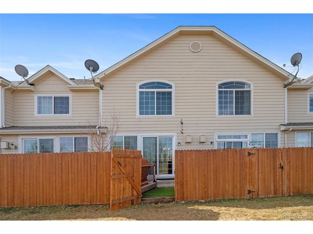 9063 W Phillips Dr, Littleton, CO 80128