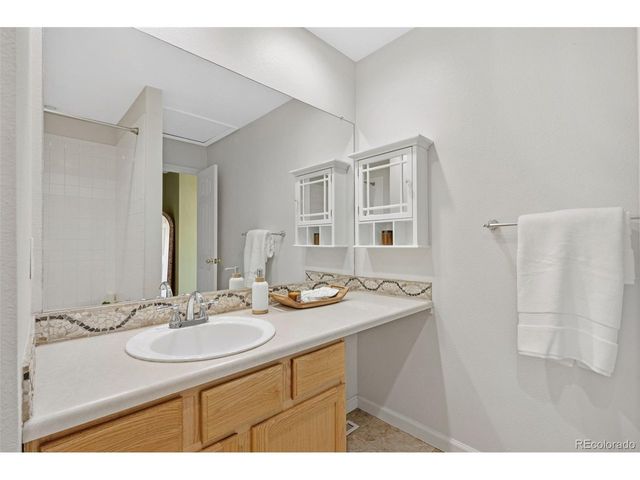 9063 W Phillips Dr, Littleton, CO 80128