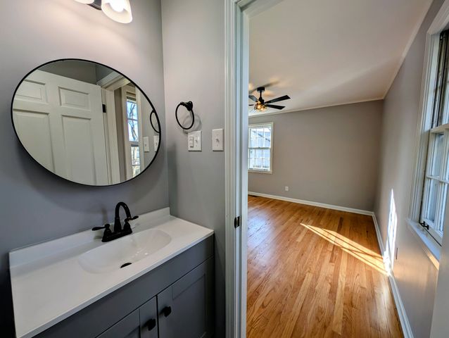 205 7th Ave, Columbia, TN 38401